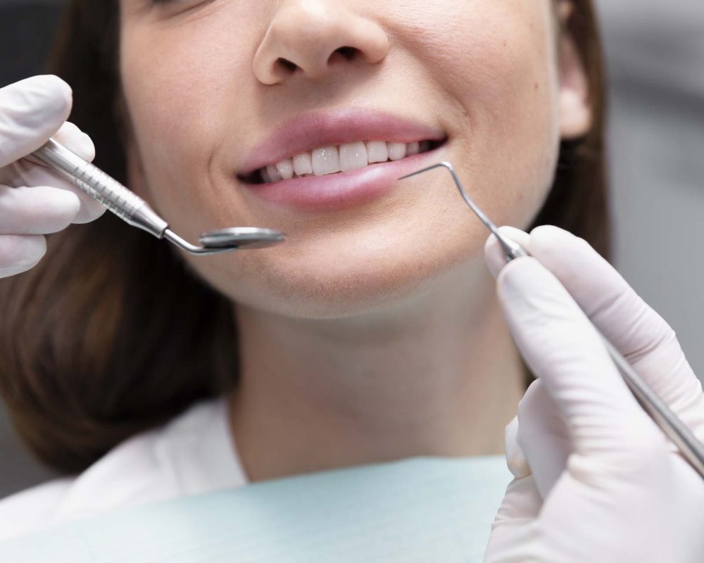 close-up-smiley-patient-appointment